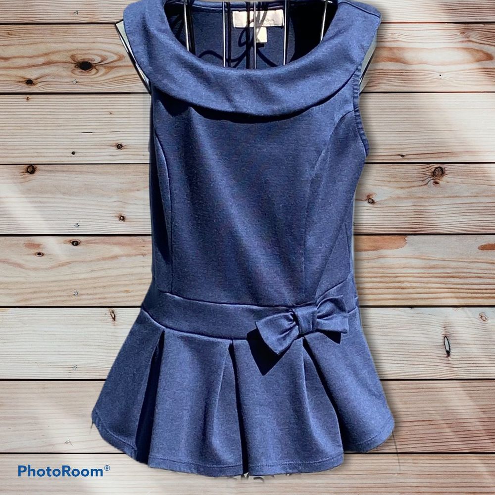 Monteau Sz L Fit  Flare Navy Blue Top